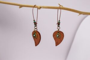 Pendientes artesanales hoja de madera