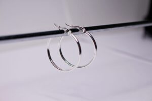 Pendientes de aro color plateados lisos