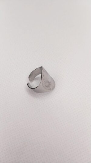 Anillo sello color plata ajustable