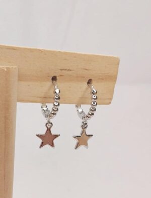 Pendientes mini aro con estrella y bolas