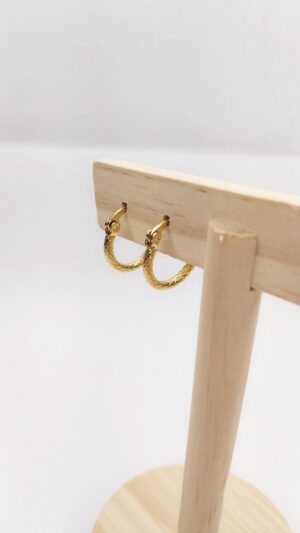 pendientes mini aro con textura dorados