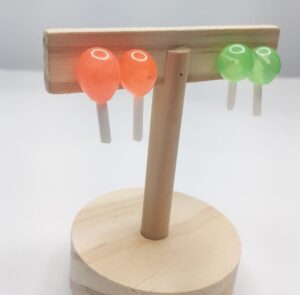 Pendientes caramelos de colores animados
