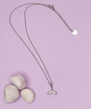 Collar cola de sirena 🧜‍♀️ en color plateado con circonitas